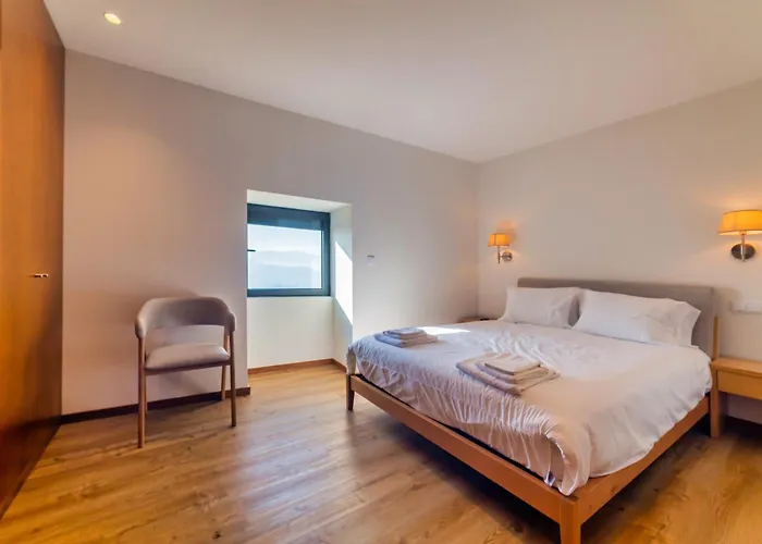 Quinta De Casal Do Bairro Casa Grande Guimarães