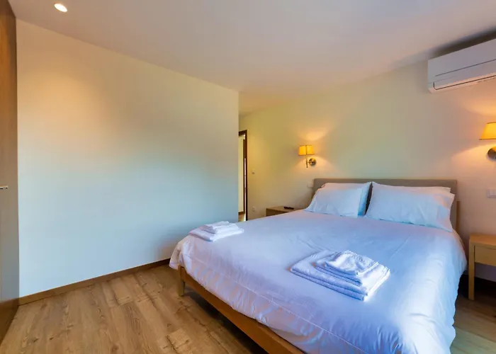 Villa Quinta De Casal Do Bairro Casa Grande Guimarães