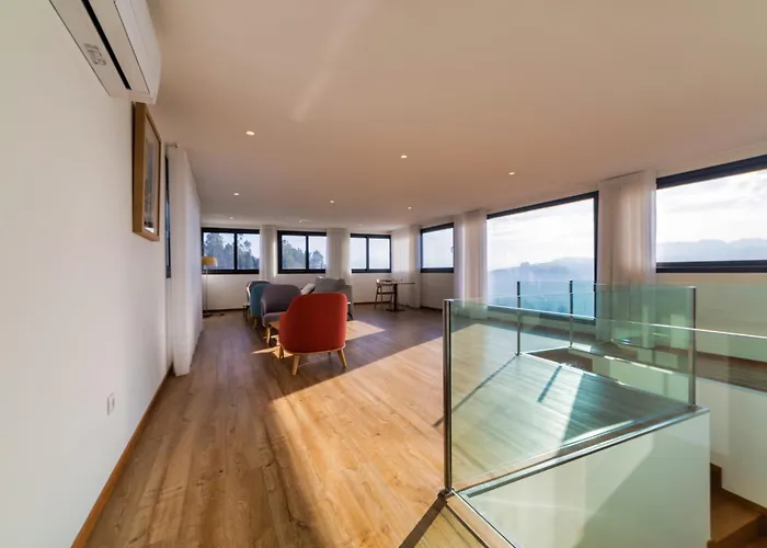 Quinta De Casal Do Bairro Casa Grande * Guimarães