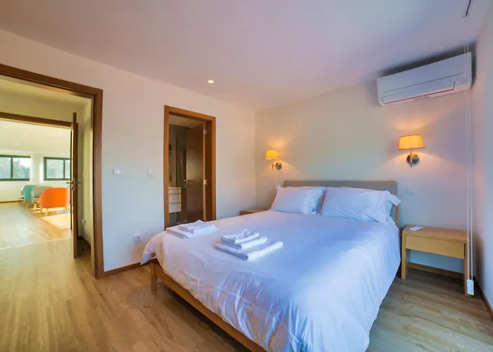 Villa Quinta De Casal Do Bairro Casa Grande